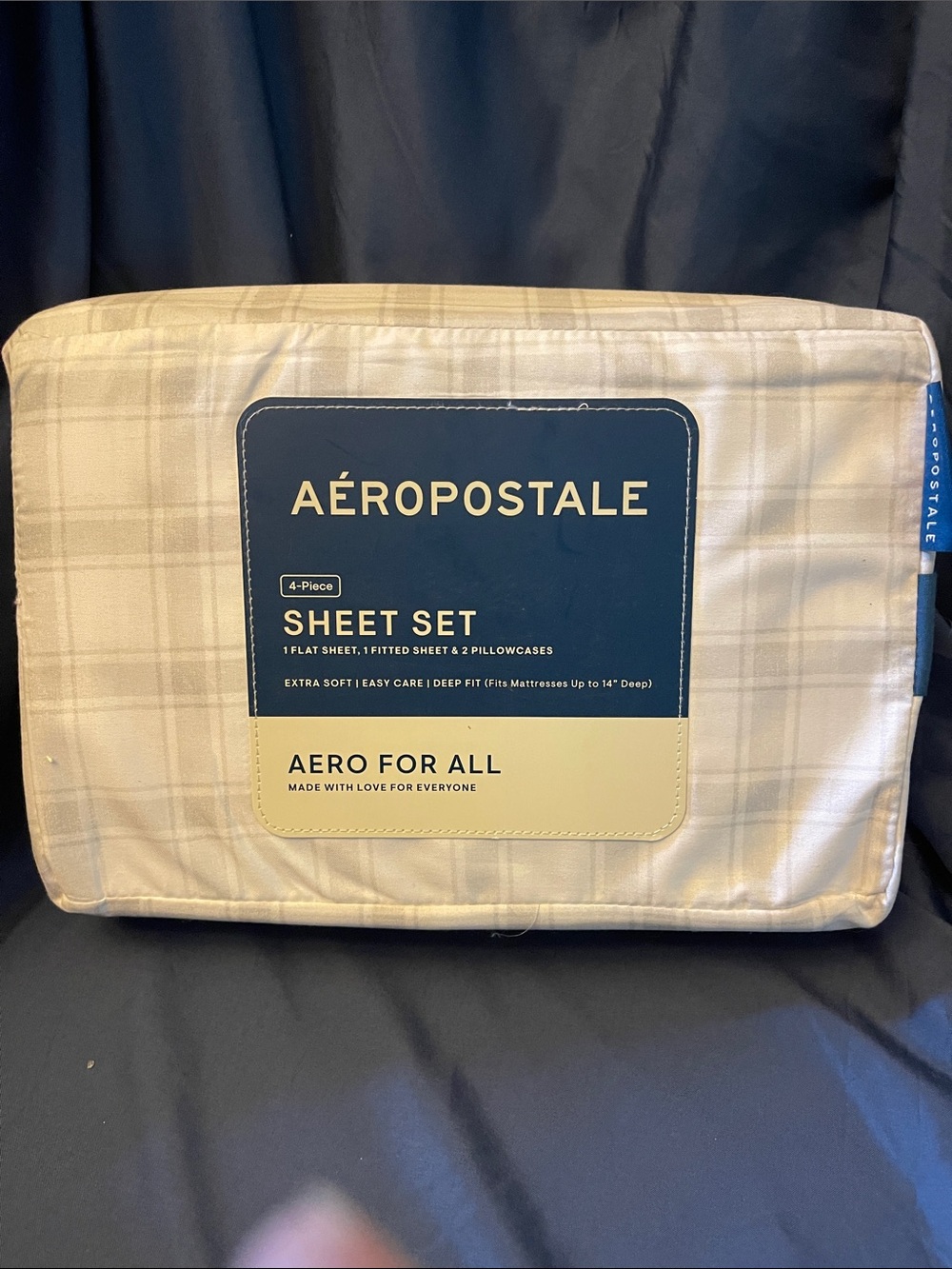 Aeropostale White & Grey Plaid 4-Piece Queen Sheet Set - Neutral Plaid